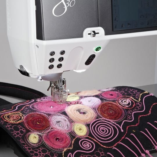Filteapparat sæt - inklusiv Punch tool stingplade til BERNINA symaskiner med helroterende griber